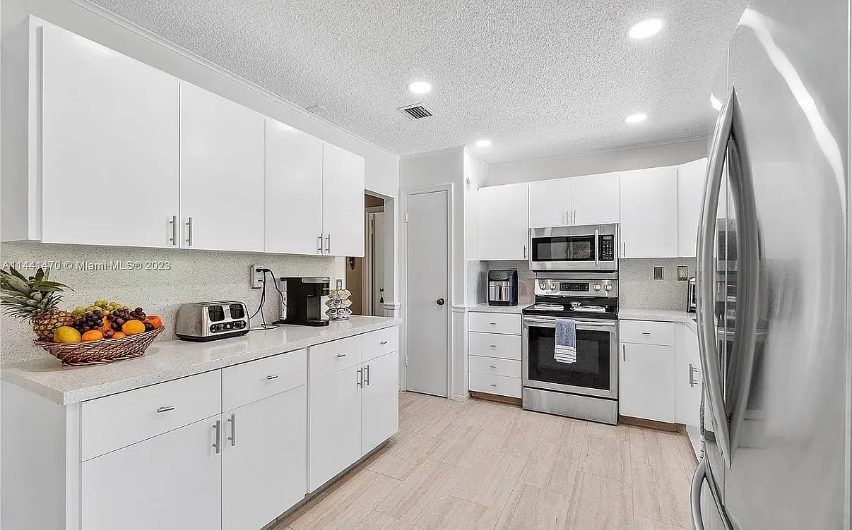 1 bed, 1309 sqft, $1,400 — Photo 1
