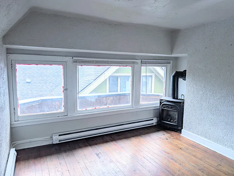2312 W Pacific Ave #5 — Photo 2