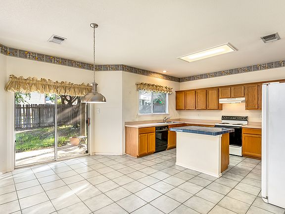 5th image of 11859 Barkston Drive