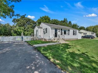 321 Hoxsie Ave, Warwick, RI 02889