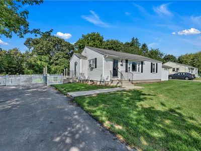 321 Hoxsie Ave, Warwick, RI, 02889