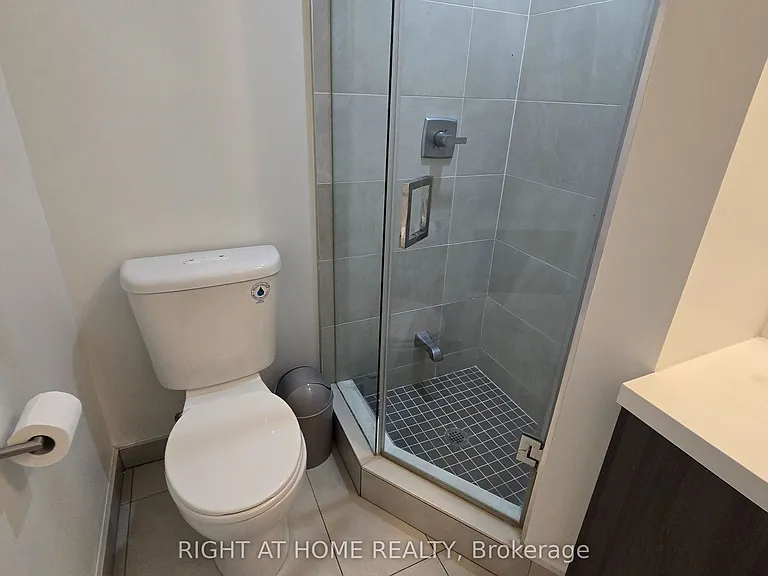 101 Erskine Ave #1506 — Photo 24
