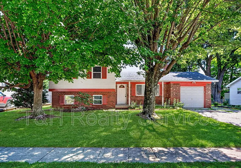 5527 S Kealing Ave — Photo 1