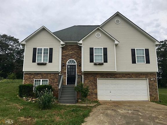 5th image of 157 Woodberry Dr SE