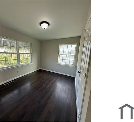 3517 Avenue F — Photo 9