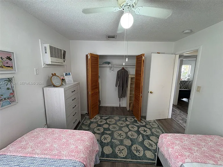 191 NW 17th Ave #3 — Photo 17