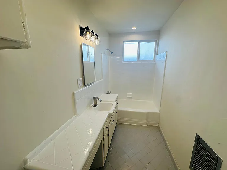 4018 Palmwood Dr #3 — Photo 7