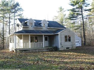 22 Yawaca Rd, Clifton, ME 04428