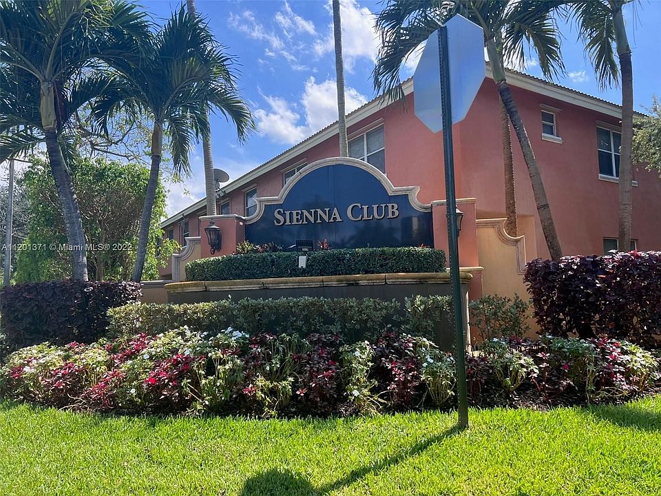 1st image of 6755 Sienna Club Dr #6755