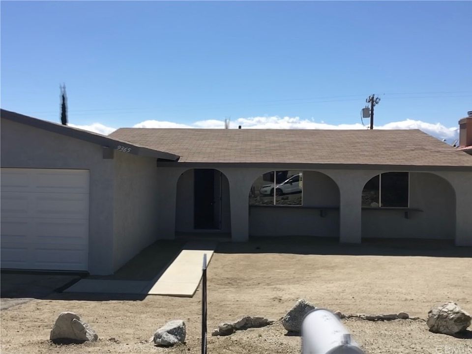 2nd image of 9365 Calle Barranca
