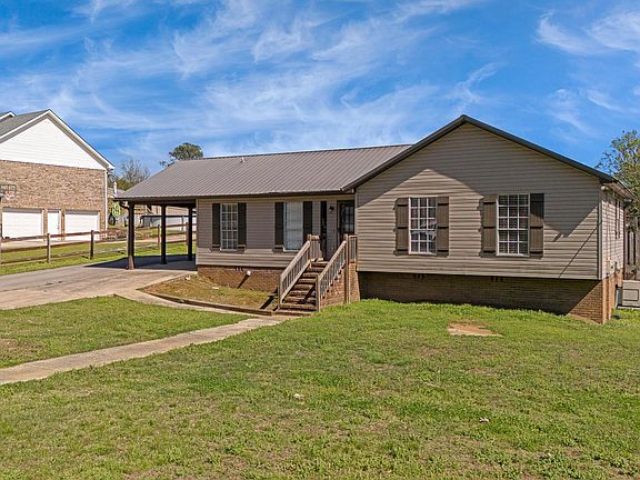 2nd image of 416 Toadvine Rd