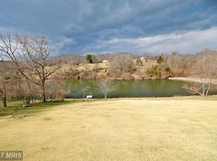 12999 Slater Rd, Lovettsville, VA 20180
