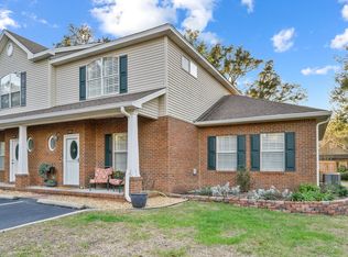 1900 Cottage Grove Ln, Niceville, FL 32578