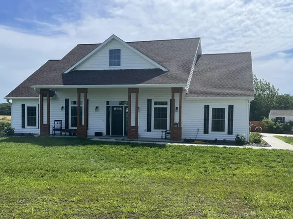 5936 SE Stubbs Rd, Tecumseh, KS 66542