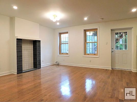 1st image of 494 Hancock St #1