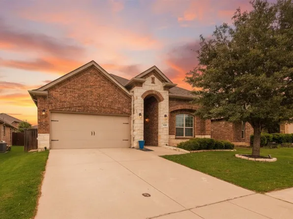 1305 Cheyenne Dr, Aubrey, TX 76227