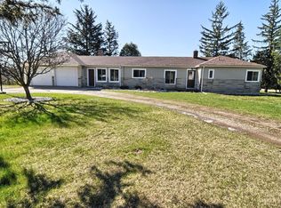 8340 Baldwin Rd, Goodrich, MI 48438