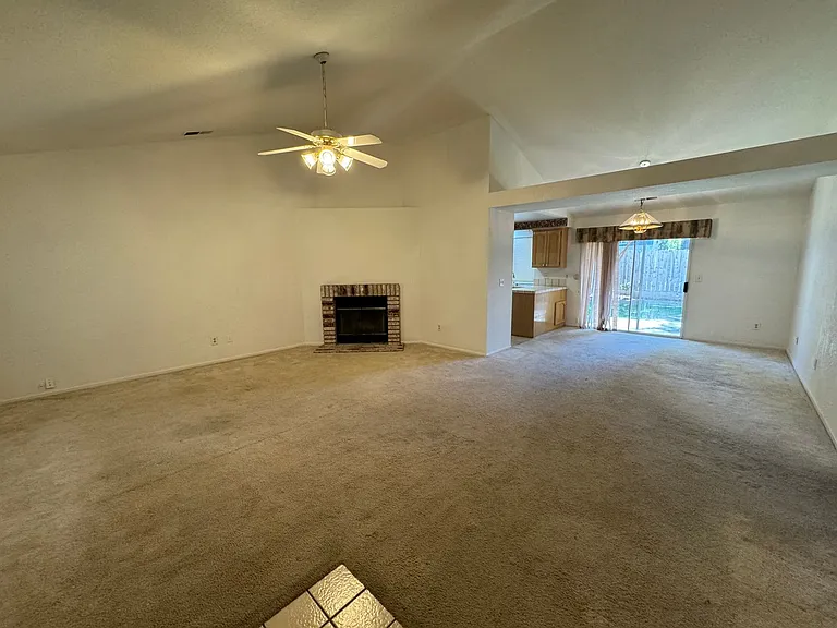 167 Via Mission Dr — Photo 12