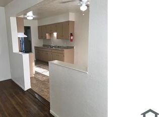 4502 Zuni Rd SE, Albuquerque, NM 87108