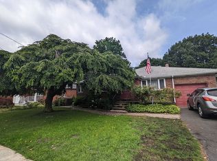 1497 Anderson Ave, Fort Lee, NJ 07024