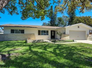 615 Cortez Ave, Belleair Bluffs, FL 33770