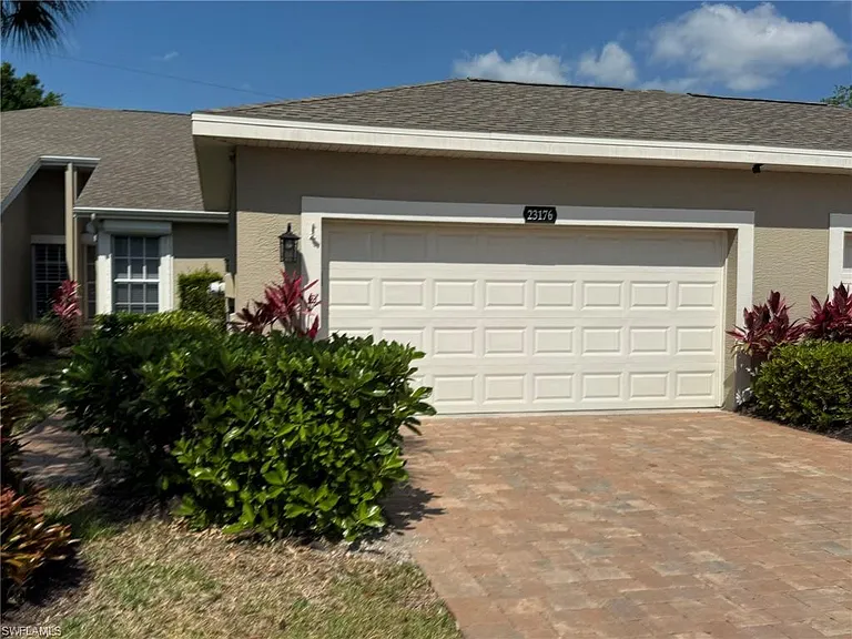 23176 Grassy Pine Dr — Photo 3
