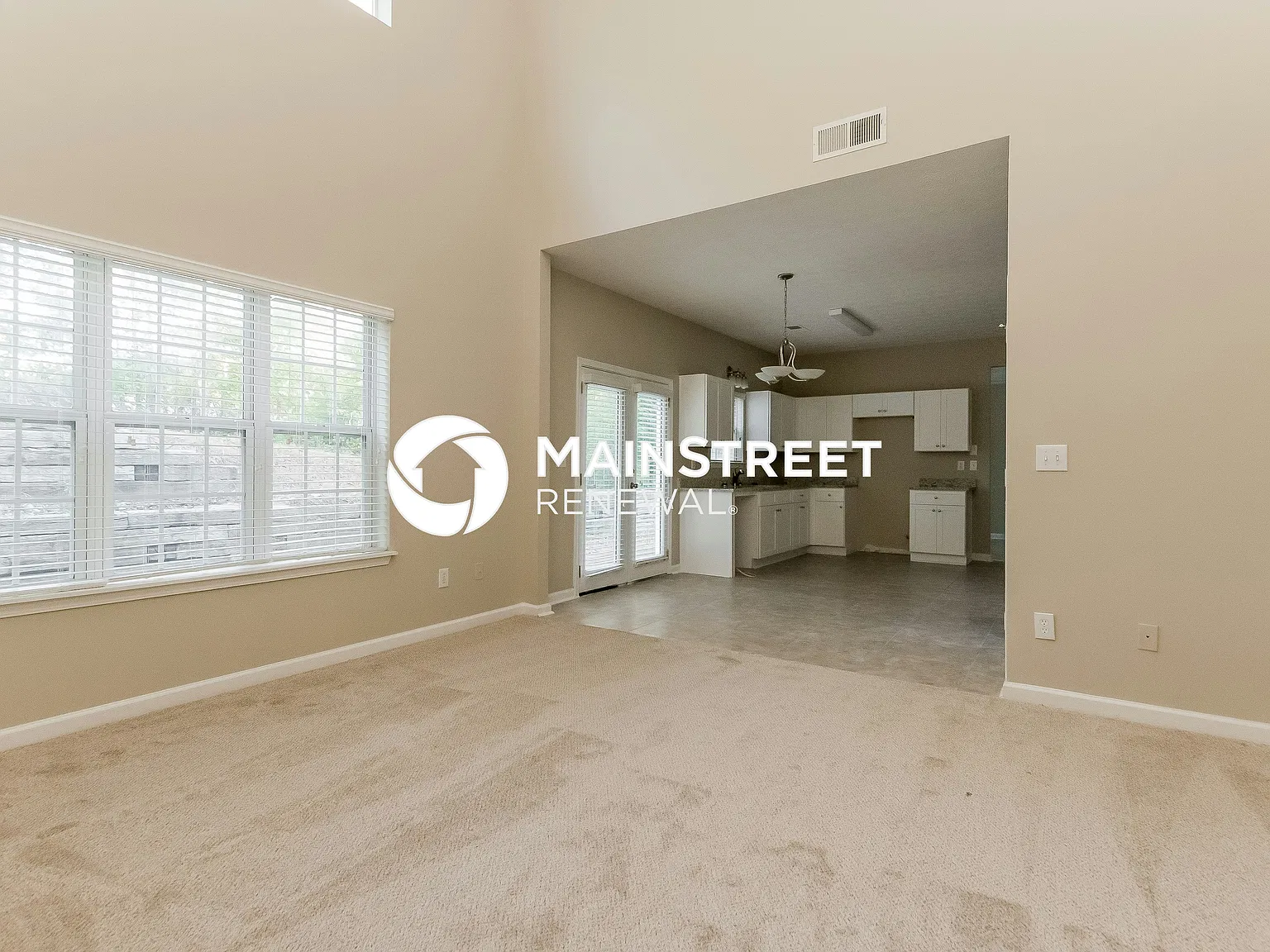 827 Shadow Lake Dr — Photo 4