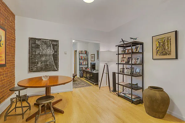 Rented by Compass | media 4