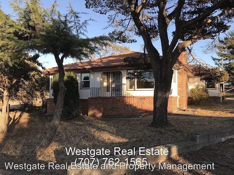 1st image of 905 Olsen Ln