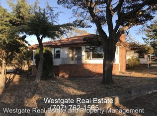 905 Olsen Ln, Penngrove, CA 94951