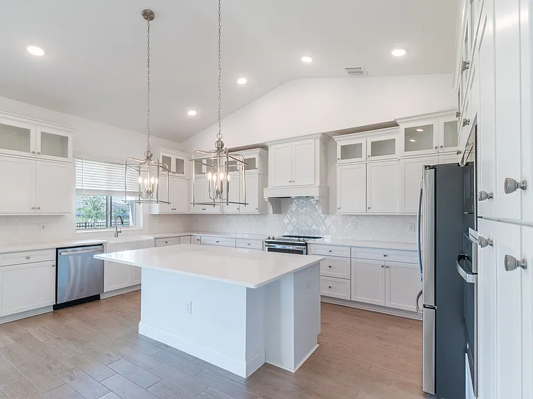 3412 Armen Dr — Photo 5