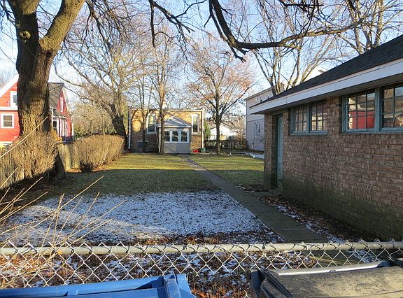 3rd image of 330 Asbury Ave