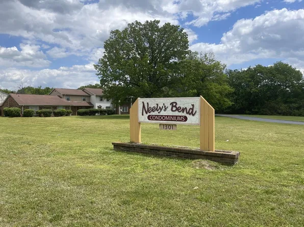 1301 Neelys Bend Rd APT B11, Madison, TN 37115