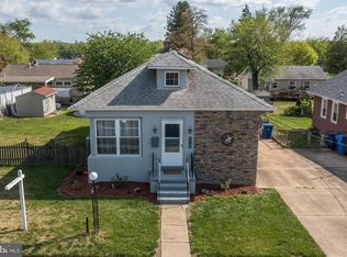 261 S Fellowship Rd, Maple Shade, NJ 08052