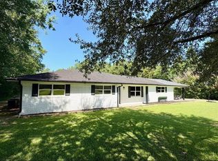 3896 Highway 69 S, Rose Hill Acres, TX 77657