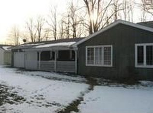 4824 Oak Ln, Griffith, IN 46319