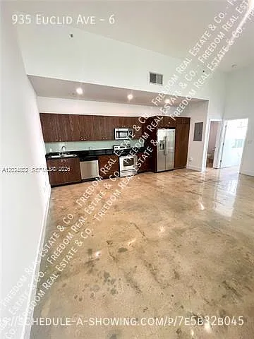 935 Euclid Ave #6 — Photo 13