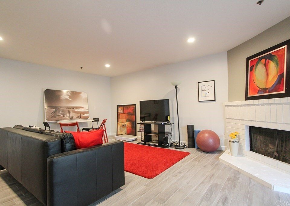 1st image of 345 Avocado St APT 103B