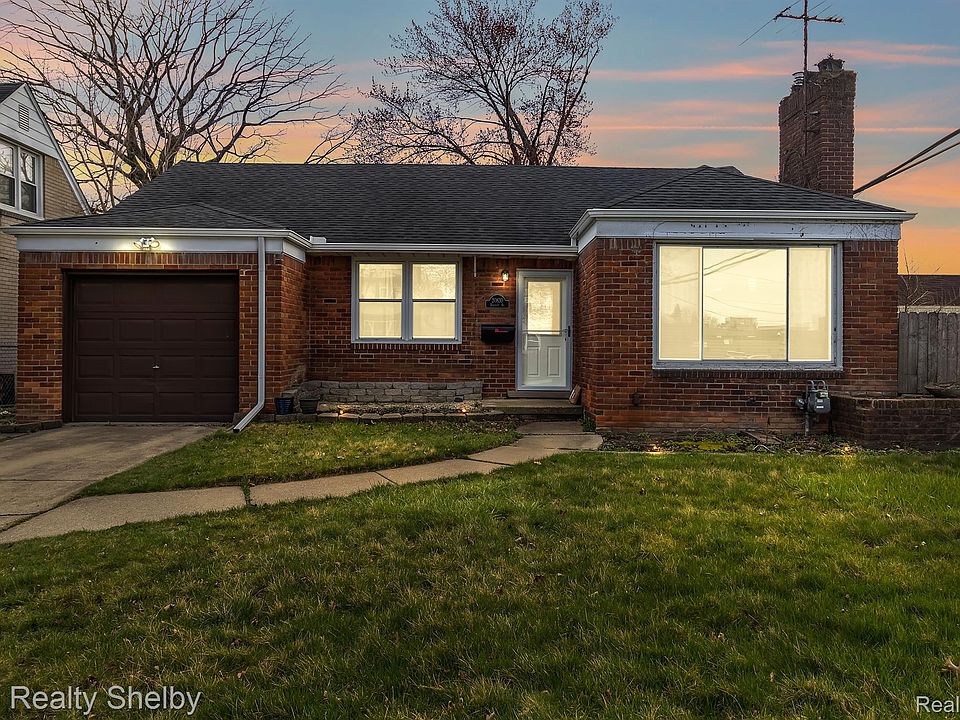 1st image of 20830 Beaufait St