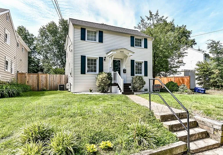 1033 S Edison St — Photo 3