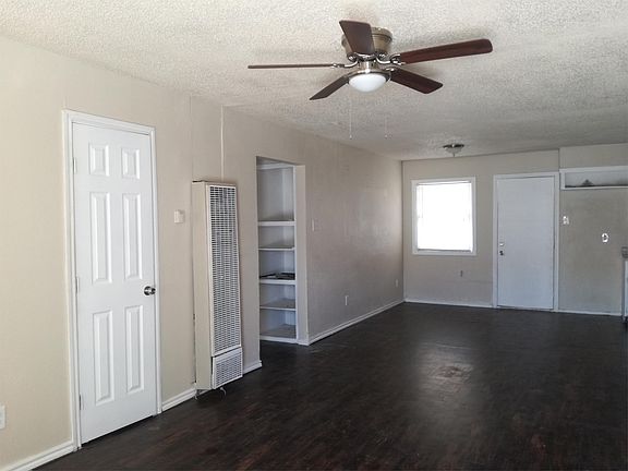 3rd image of 1706 E Dartmouth St APT B