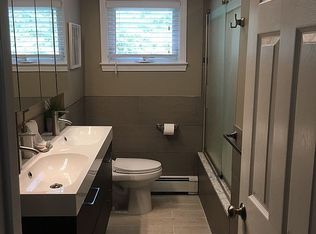 15 Hull Dr, Saugus, MA 01906