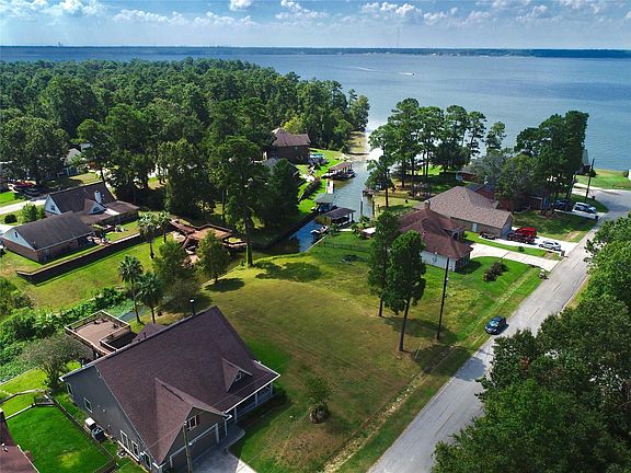 2nd image of 18226 Steele Point Dr