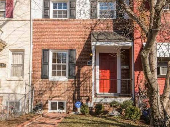 1123 Colonial Ave
