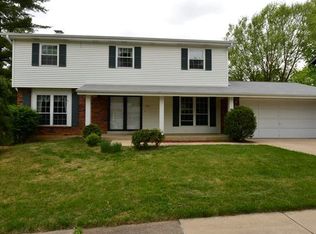 1231 Hidden Oak Dr, Chesterfield, MO 63017