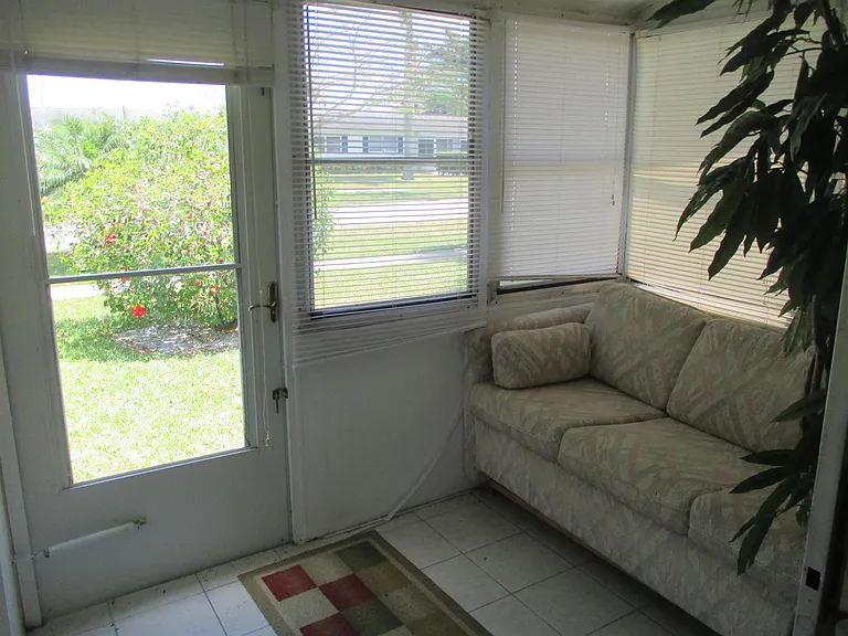 2715 Emory Dr E #C — Photo 9