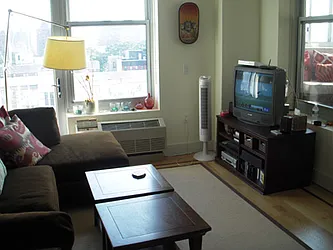 Rented by Maison International