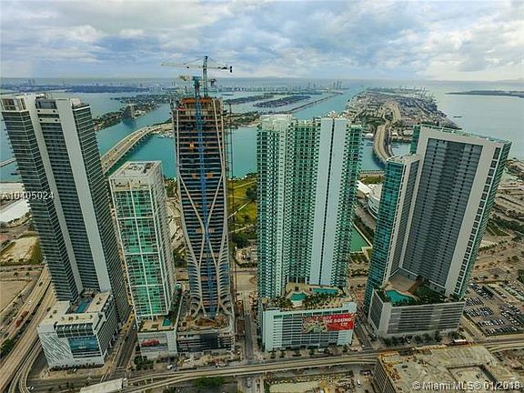3rd image of 900 Biscayne Blvd APT 5412