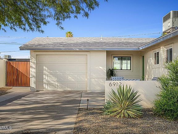 2nd image of 6912 E EDGEMONT Avenue