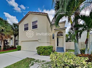 351 NW 152nd Ln, Pembroke Pines, FL 33028